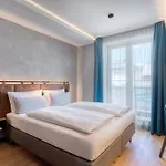 Unsoeld\'S Factory Hotel