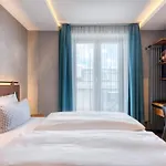 Unsoeld\'S Factory Hotel