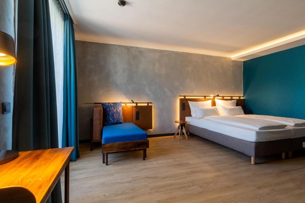 Unsoeld's Factory Hotel